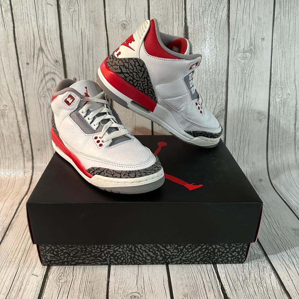 Air Jordan 3 Retro White Red Sneakers